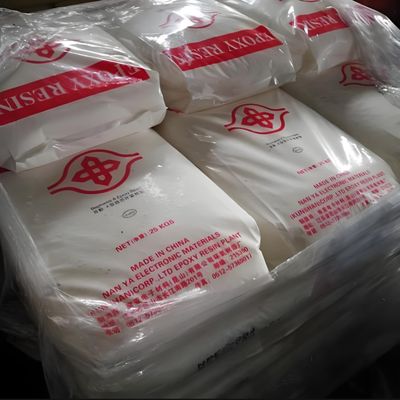 좋은 가격 비스페놀-A 파우더 코팅 고형 에포시 樹脂 NPES-904H 중량 분자량 온라인으로